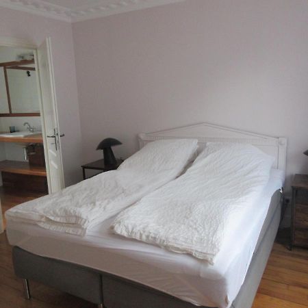 Appartement Belle Maison De 5 Pieces à Sceaux  Extérieur photo